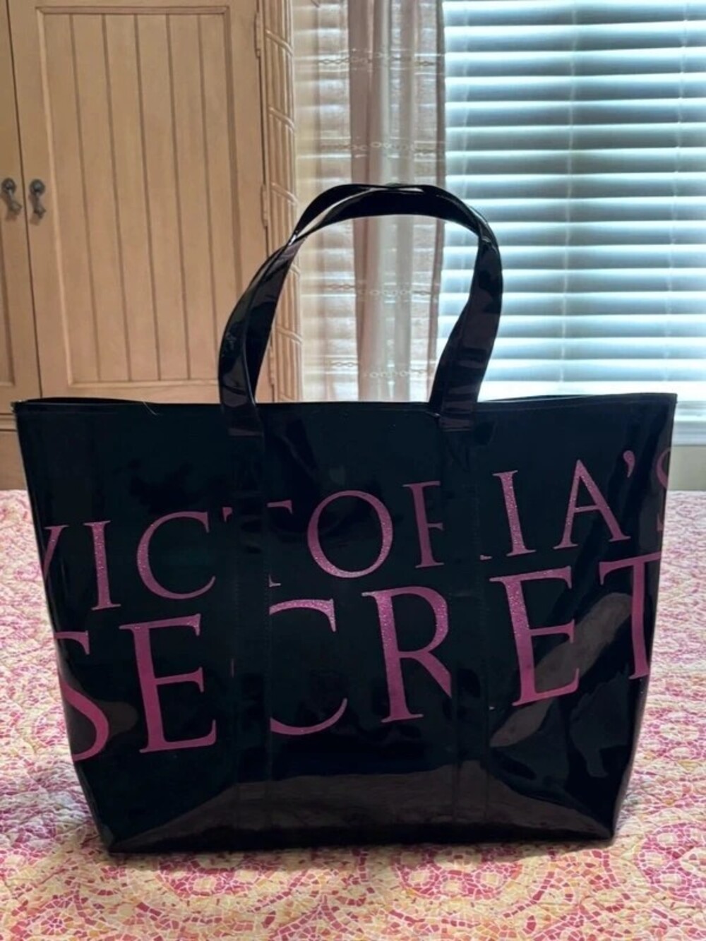 Victoria's Secret Black Patent Tote - Runway Polaroid Lining